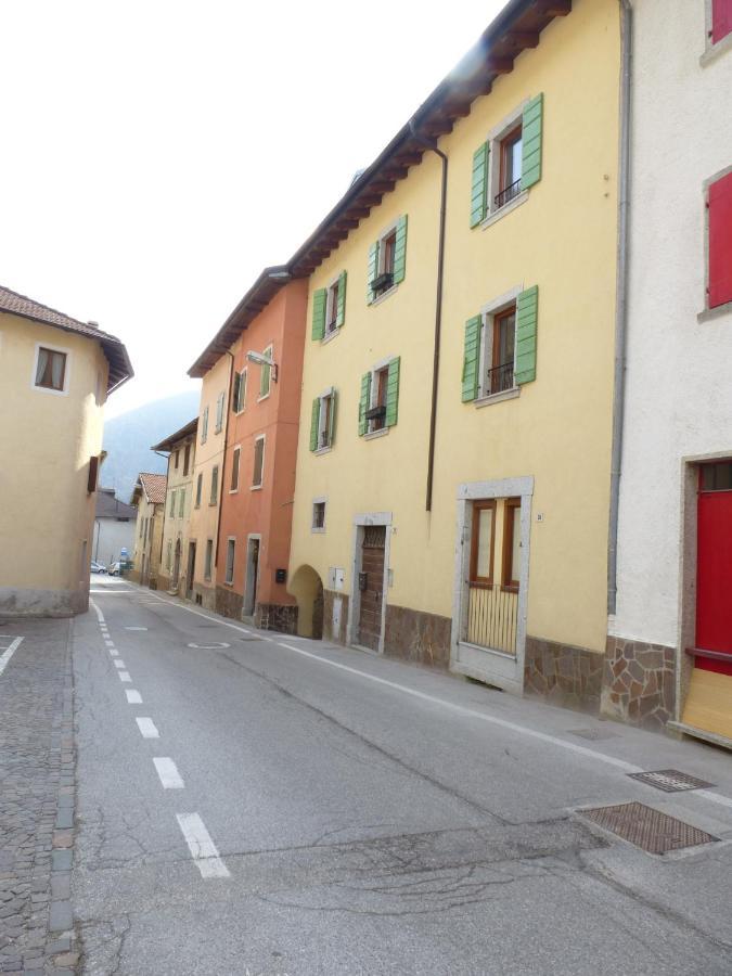 Tiarno di SottoCasa Anitaアパートメント エクステリア 写真