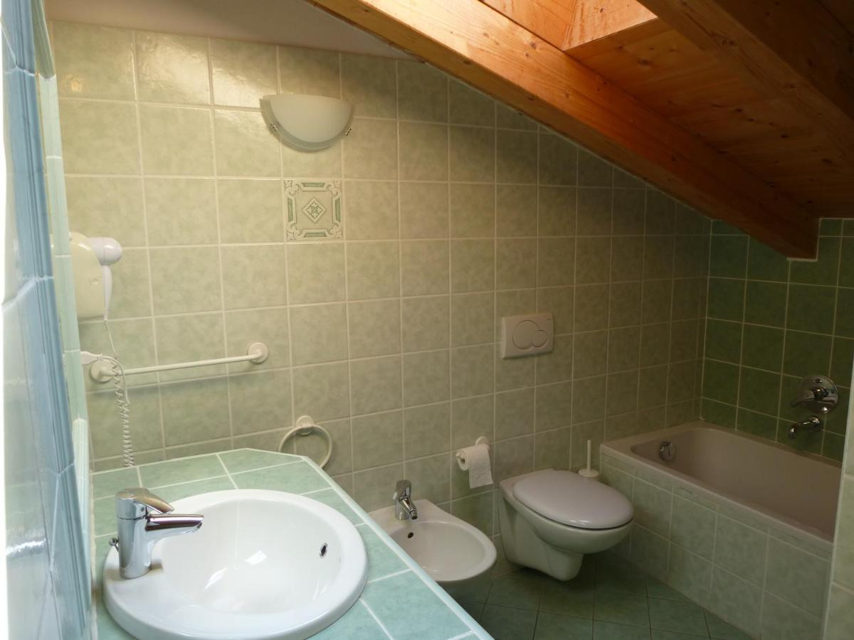 Tiarno di SottoCasa Anitaアパートメント エクステリア 写真