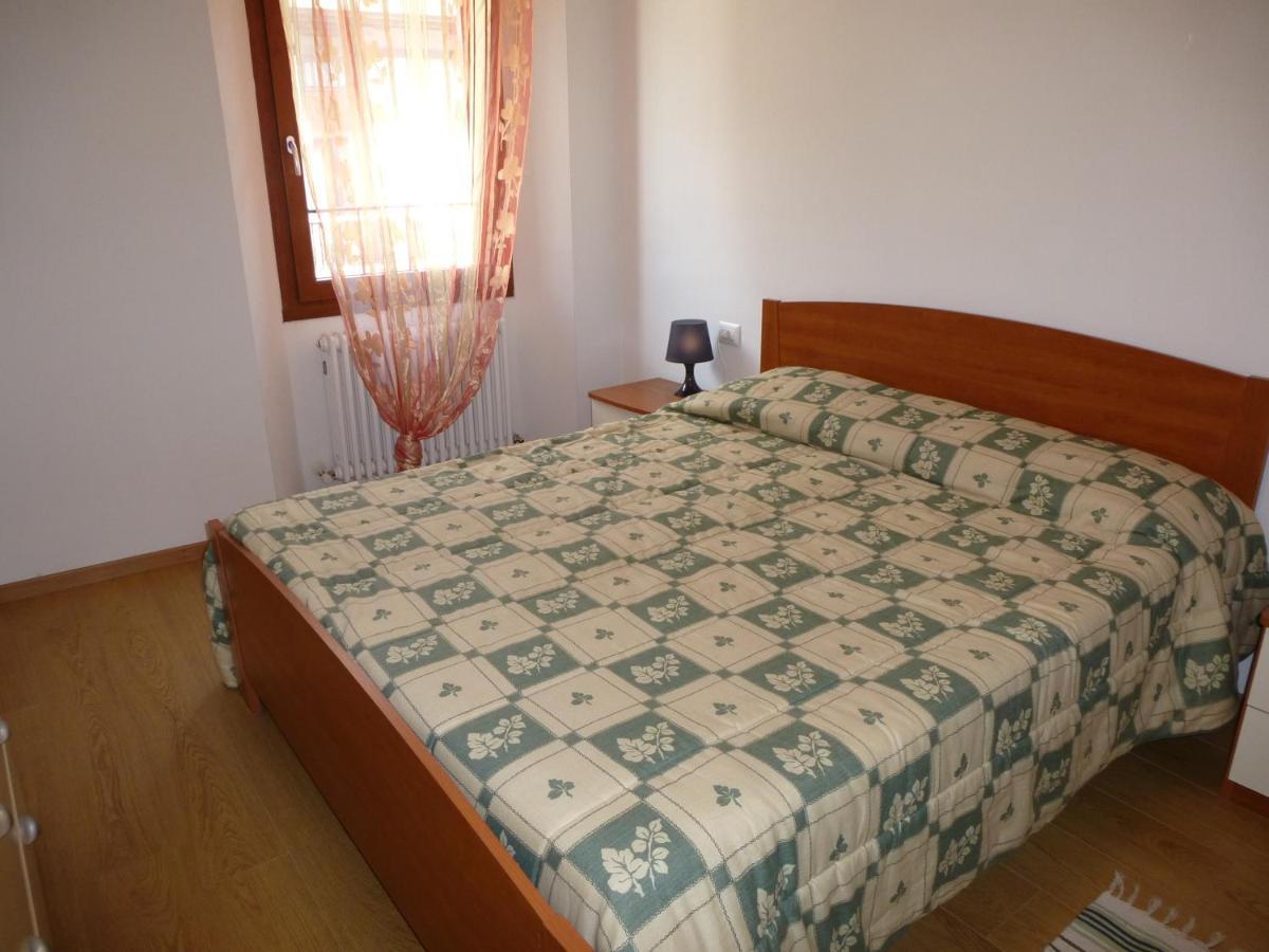 Tiarno di SottoCasa Anitaアパートメント エクステリア 写真