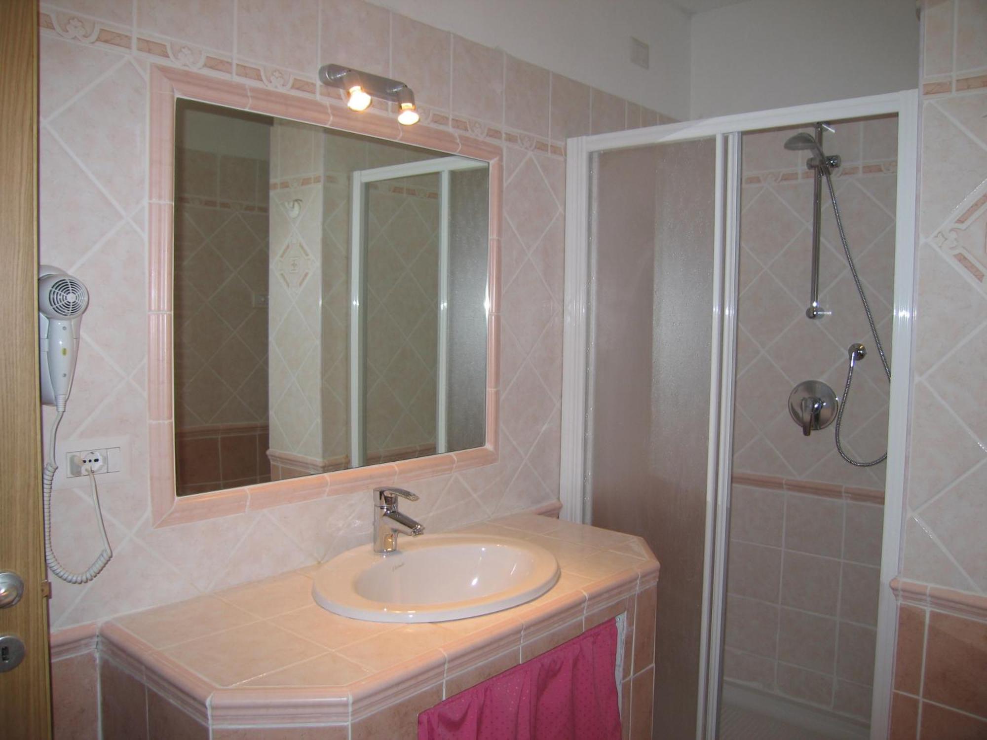 Tiarno di SottoCasa Anitaアパートメント エクステリア 写真